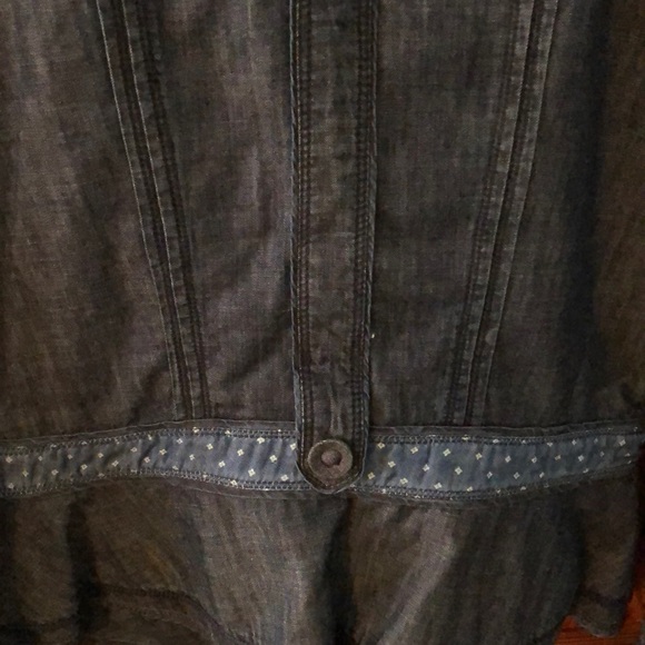 Blazer - Picture 8 of 8